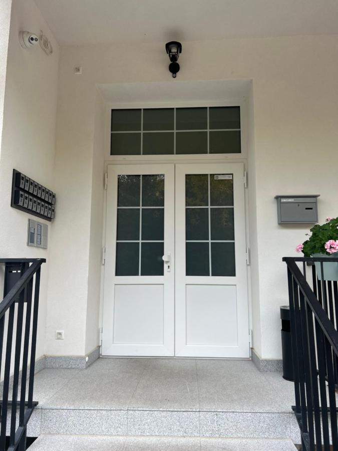 Apartman Pekna Vyhliadka - Vila Vlasta Vysoké Tatry Exterior photo